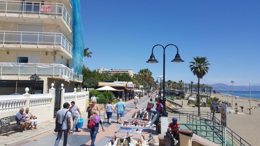 Tinoko Apartament In La Carihuela Beach Торремолінос Екстер'єр фото